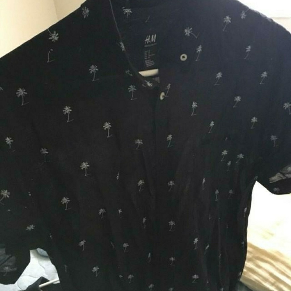 H&m shirt